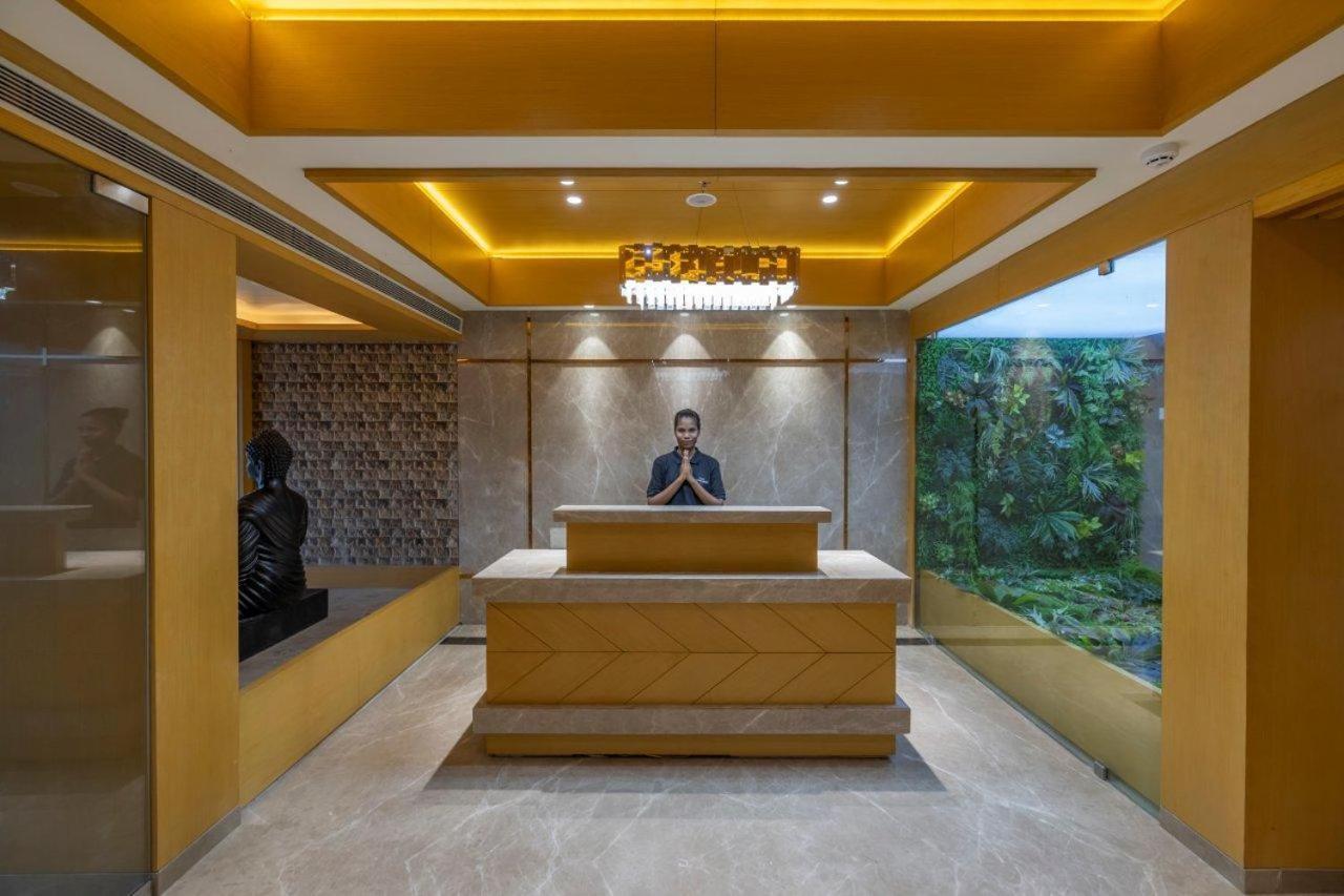 Sarovar Portico Morbi Экстерьер фото