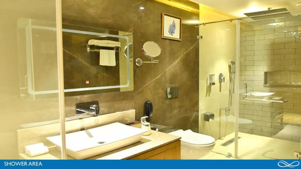 Sarovar Portico Morbi Экстерьер фото